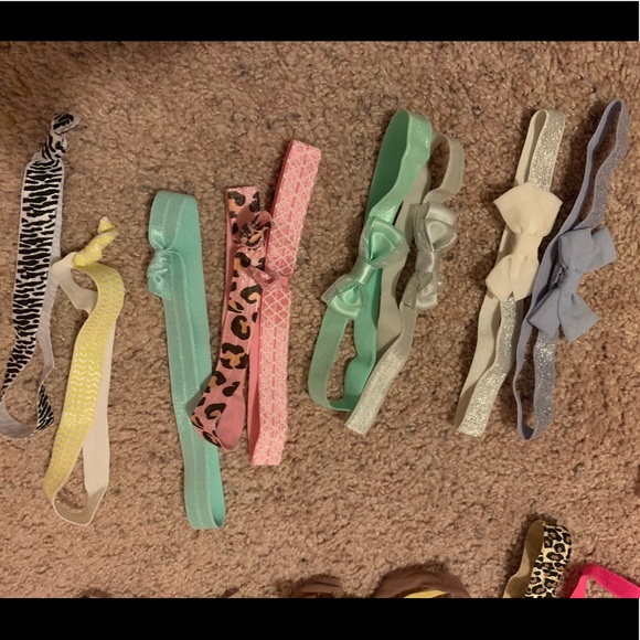 Lot of baby girl headbands - Picture 2 of 6